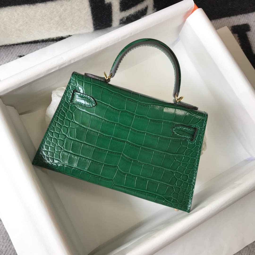 Hermes Kelly Mini II Bag 19 Gold Hardware with Green Crocodile Leather