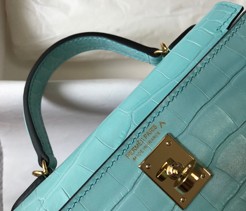 Hermes Kelly Mini II Bag 19 Blue Crocodile Leather with Gold Hardware