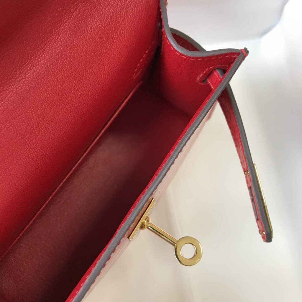 Hermes Kelly Mini II Bag 19 Red Crocodile Leather with Gold Hardware