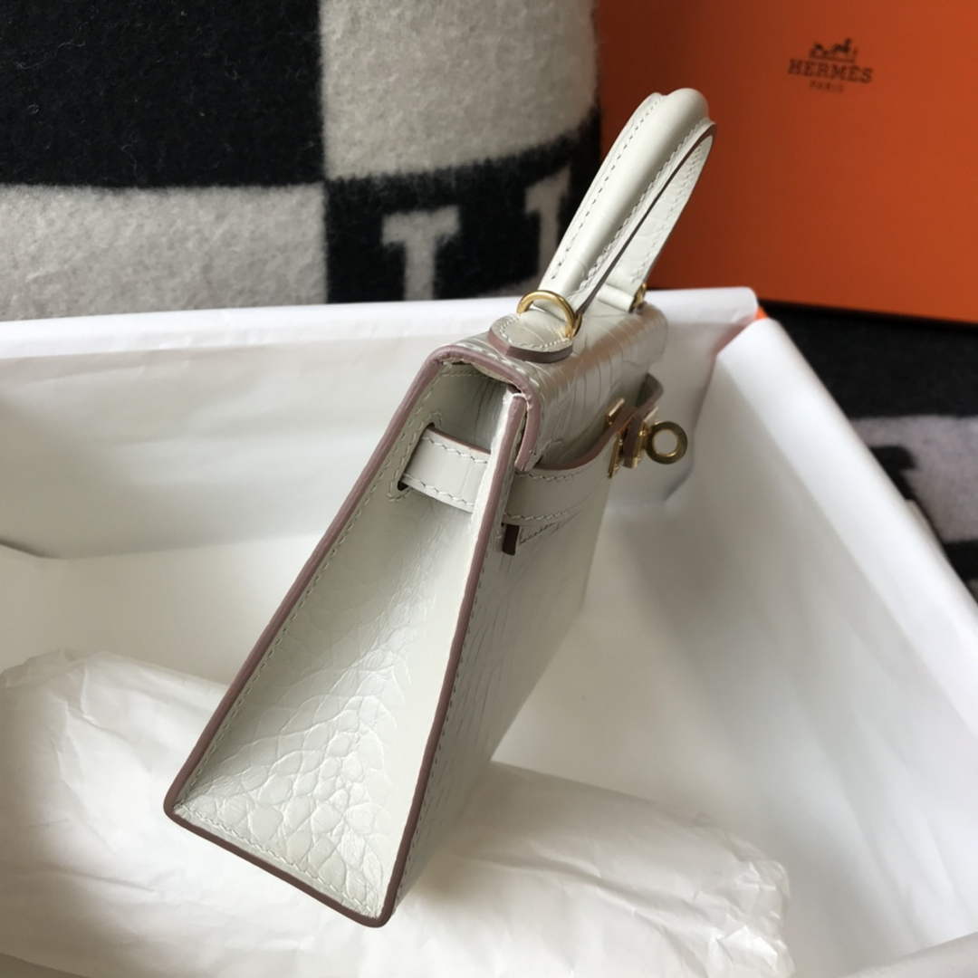 Hermes Kelly Mini II Bag 19 White Crocodile Leather with Gold Hardware