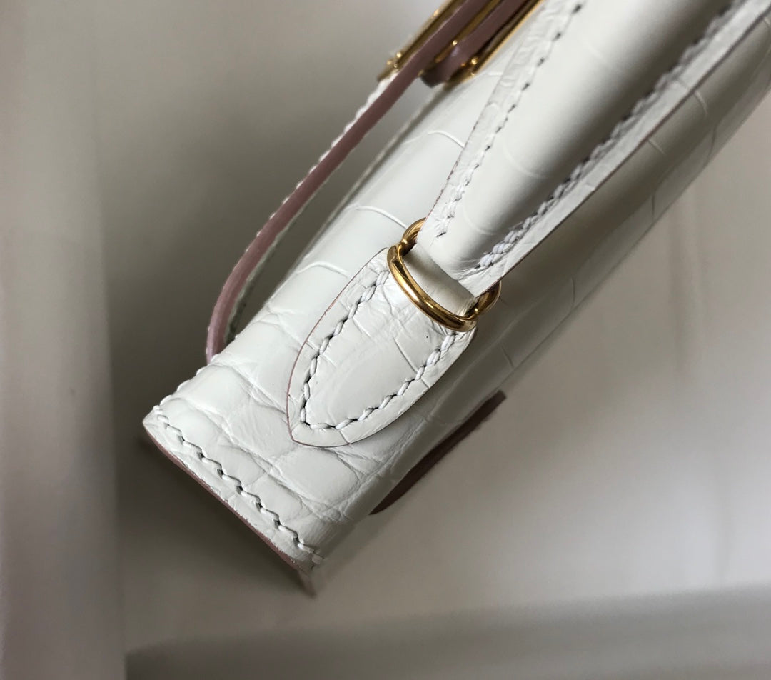 Hermes Kelly Mini II Bag 19 White Crocodile Leather with Gold Hardware