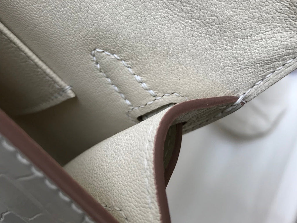 Hermes Kelly Mini II Bag 19 White Crocodile Leather with Gold Hardware