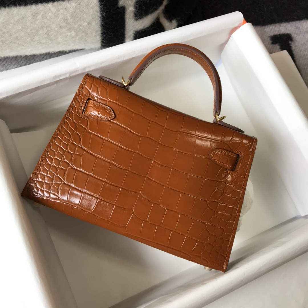 Hermes Kelly Mini II Bag 19 Brown Crocodile Leather with Gold Hardware
