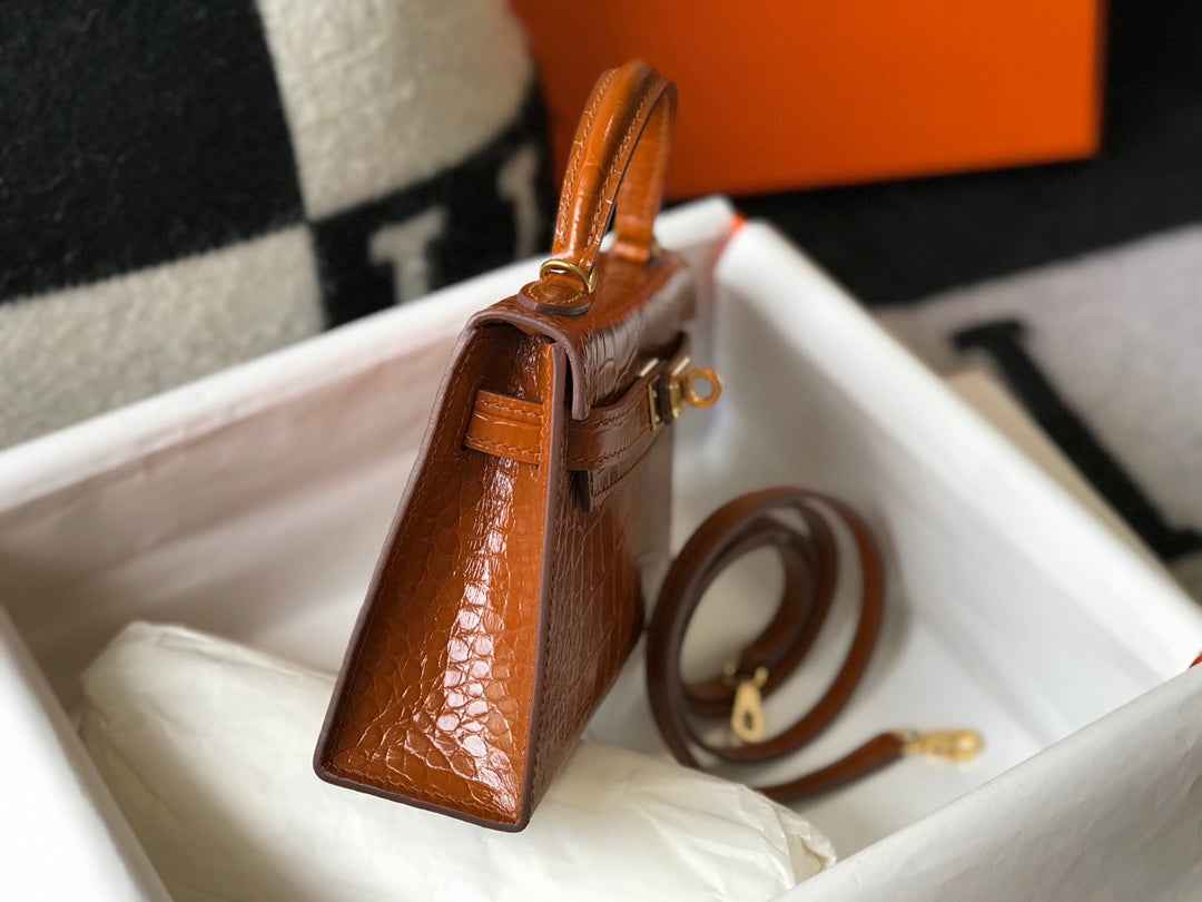 Hermes Kelly Mini II Bag 19 Brown Crocodile Leather with Gold Hardware