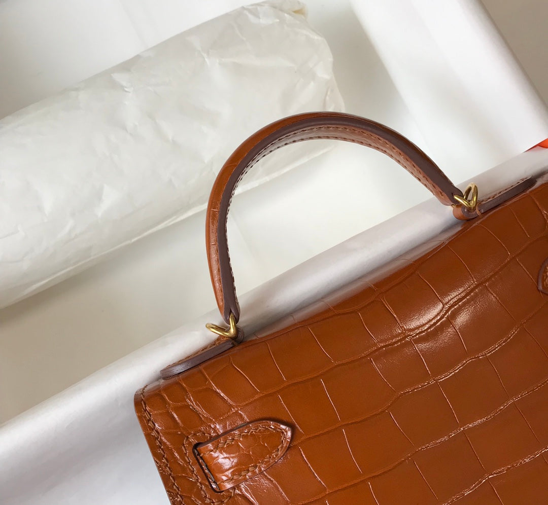 Hermes Kelly Mini II Bag 19 Brown Crocodile Leather with Gold Hardware