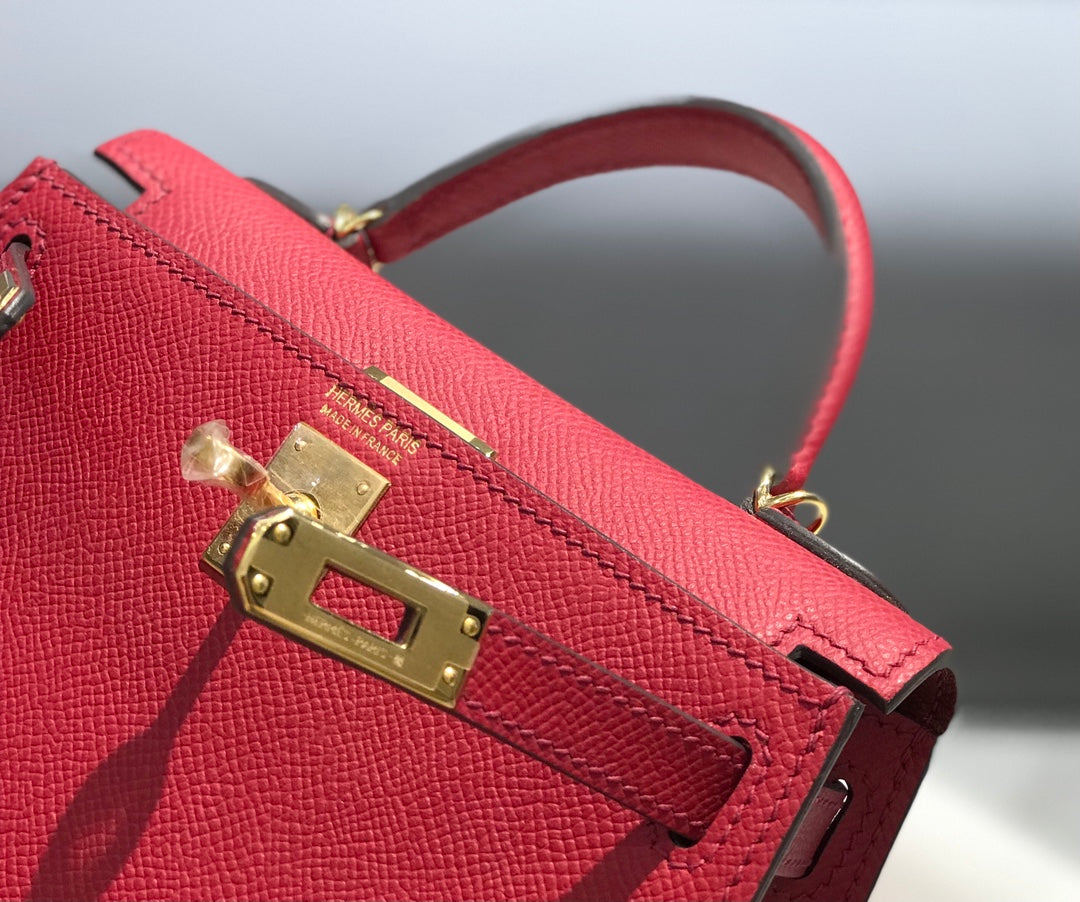 Hermes Kelly Mini II Bag 19 Gold Hardware with Epsom Dark Red