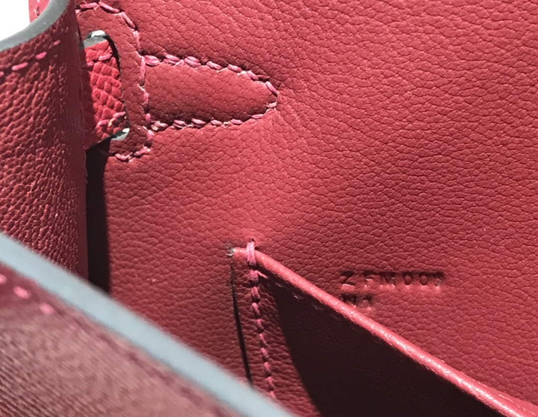 Hermes Kelly Mini II Bag 19 Gold Hardware with Epsom Dark Red