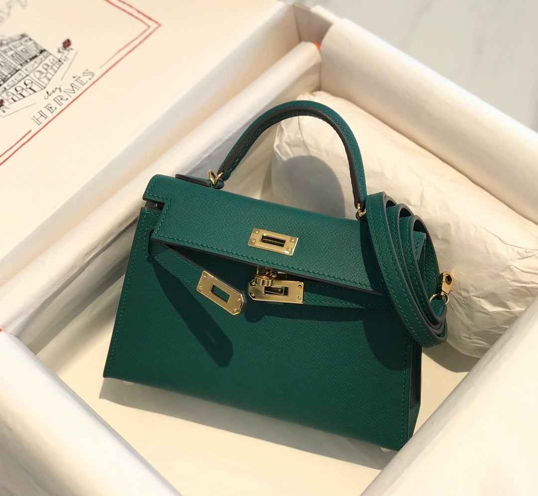 Hermes Kelly Mini II Bag 19 Gold Hardware with Epsom Green