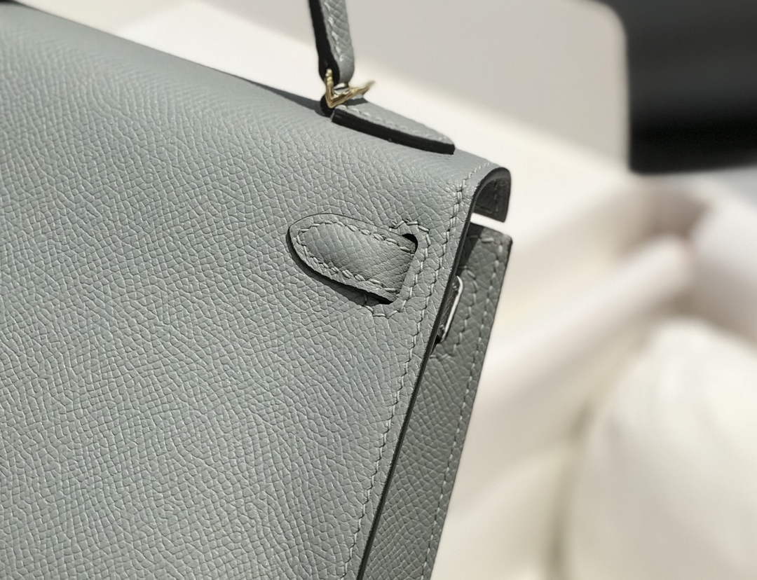 Hermes Kelly Mini II Bag 19 Gold Hardware with Epsom Light Gray