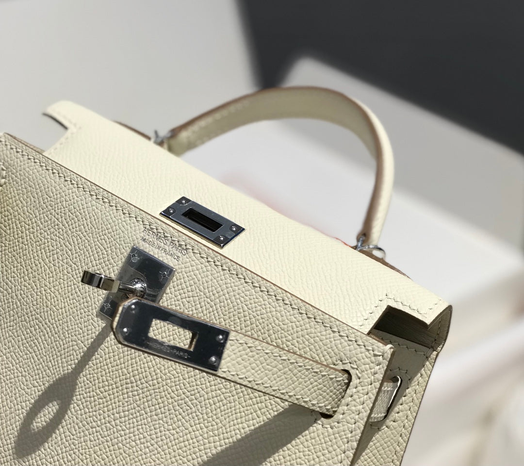 Hermes Kelly Mini II Bag 19 Silver Hardware with Epsom White