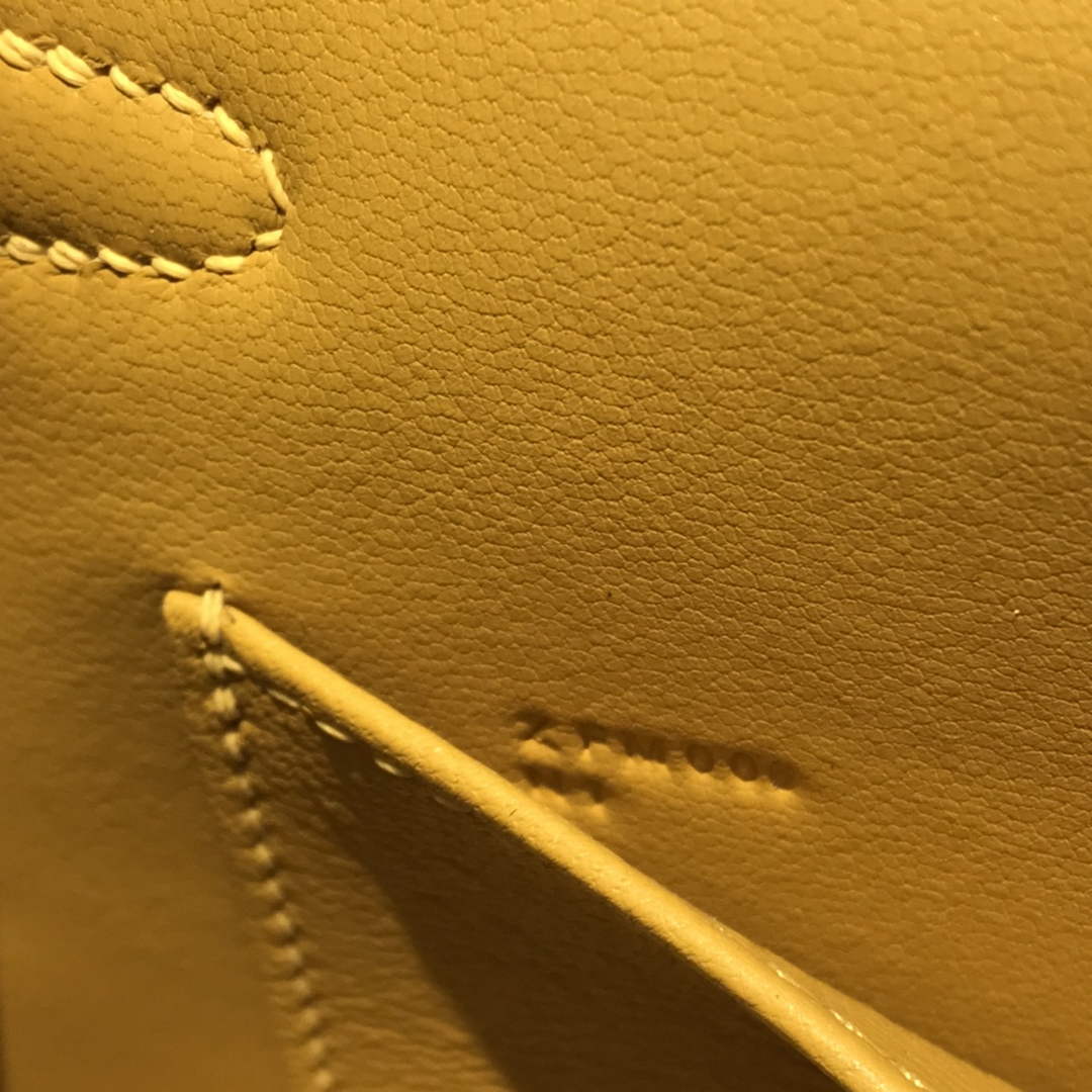 Hermes Kelly Mini II Bag 19 Gold Hardware with Epsom Yellow