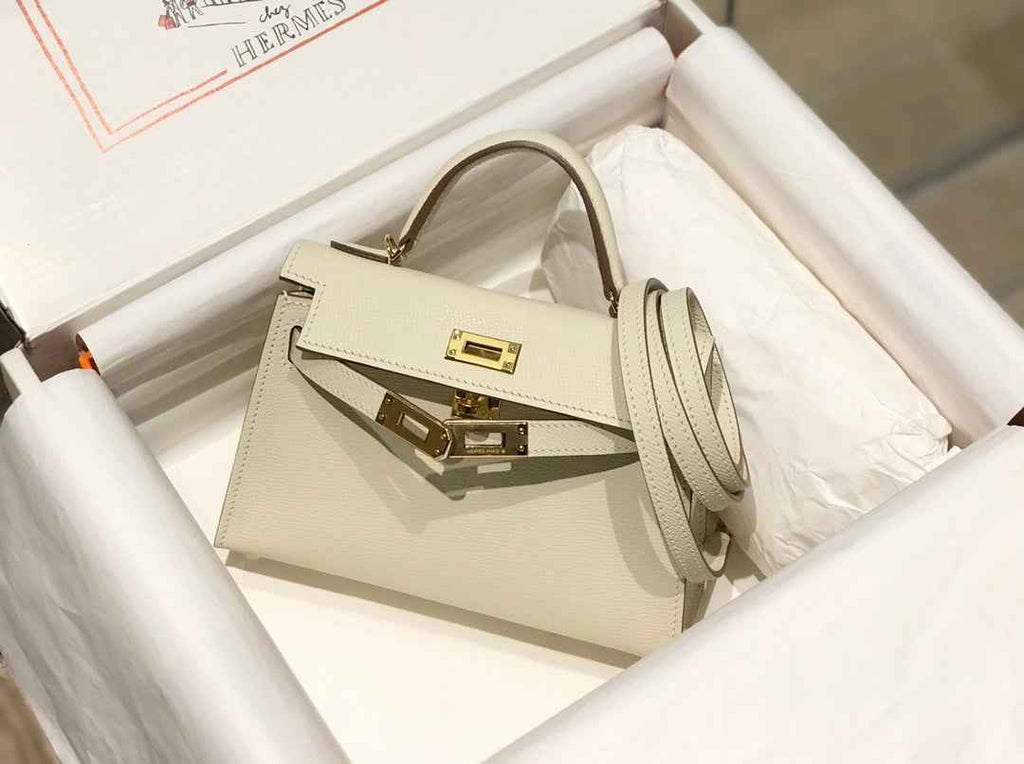 Hermes Kelly Mini II Bag 19 Gold Hardware with Epsom White
