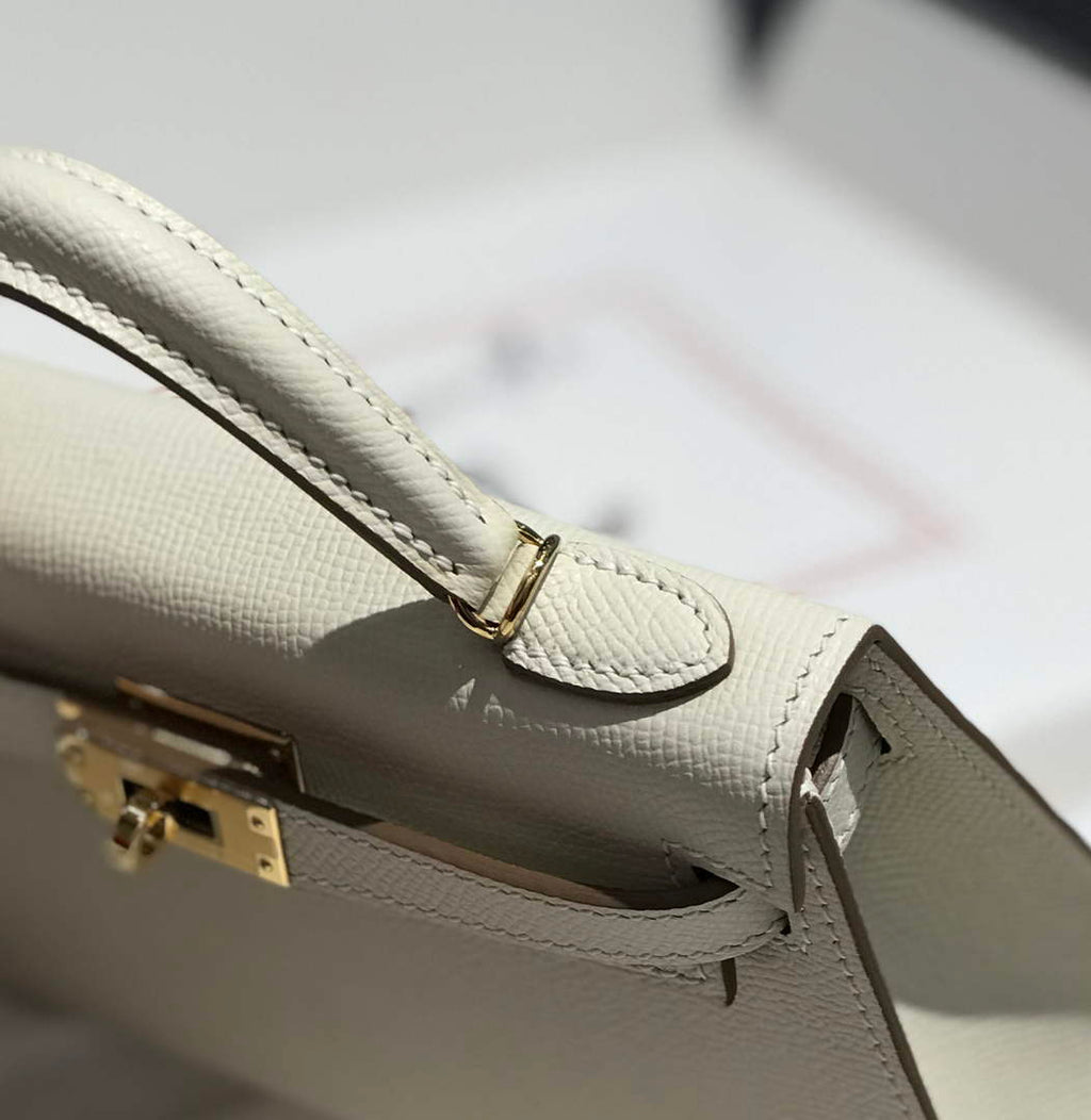 Hermes Kelly Mini II Bag 19 Gold Hardware with Epsom White