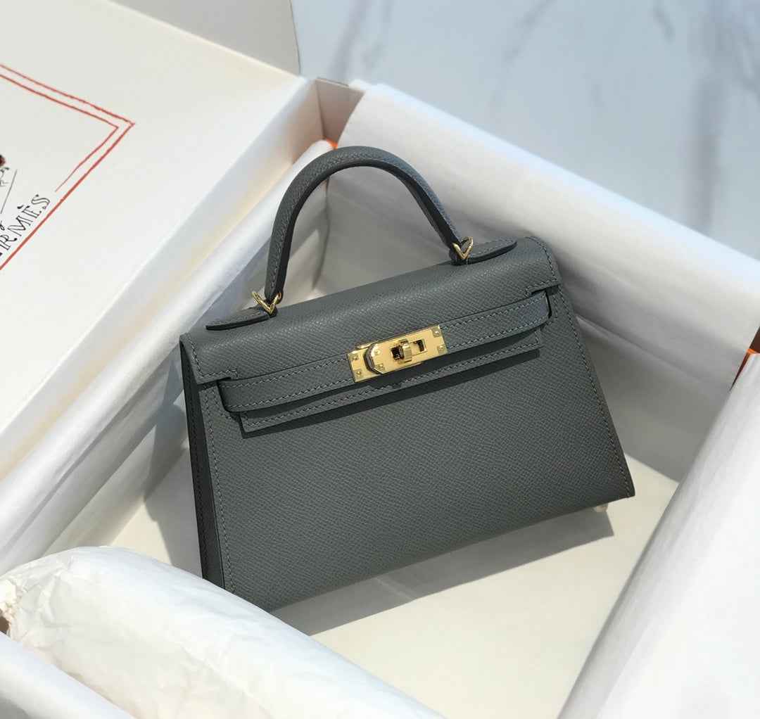 Hermes Kelly Mini II Bag 19 Gold Hardware with Epsom Dark Green