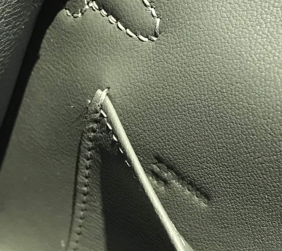 Hermes Kelly Mini II Bag 19 Gold Hardware with Epsom Dark Green