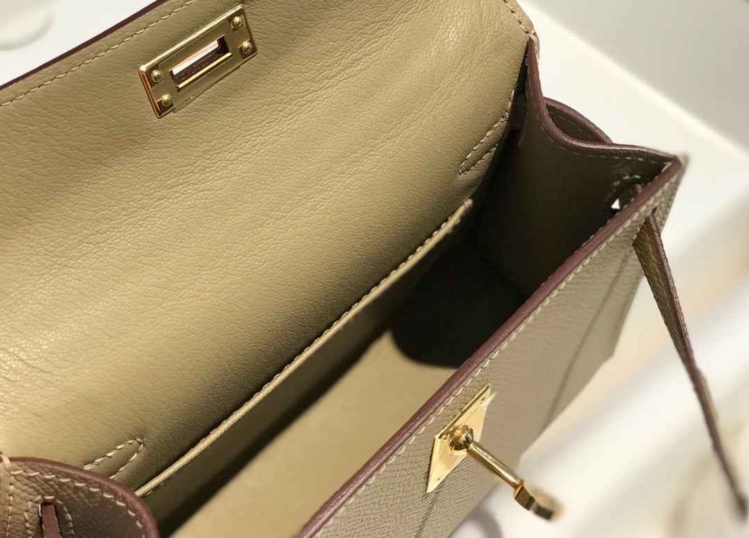 Hermes Kelly Mini II Bag 19 Gold Hardware with Epsom Clothing Gray
