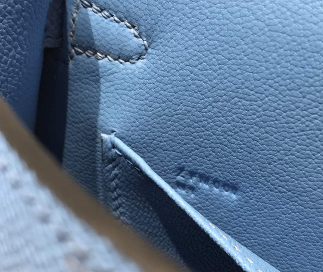 Hermes Kelly Mini II Bag 19 Gold Hardware with Epsom Blue
