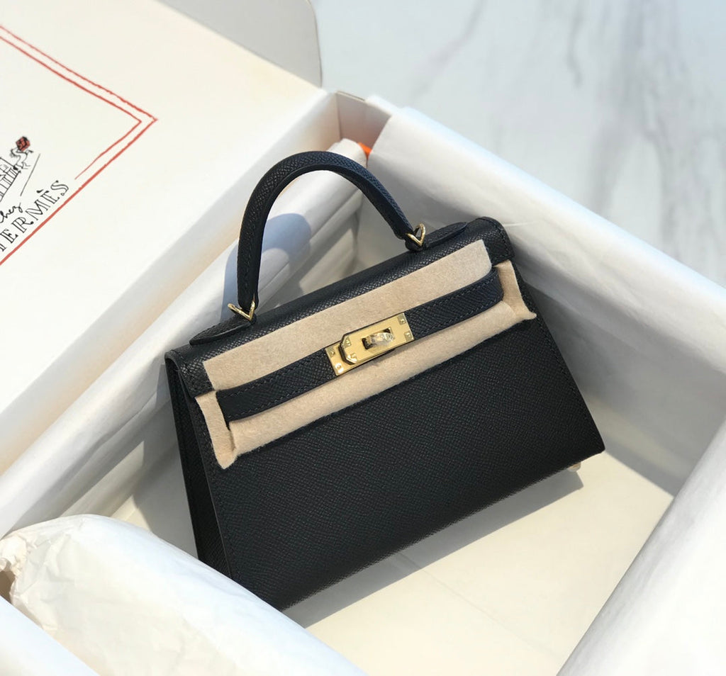 Hermes Kelly Mini II Bag 19 Gold Hardware with Epsom Black