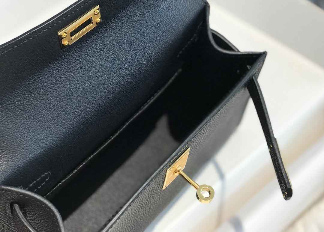 Hermes Kelly Mini II Bag 19 Gold Hardware with Epsom Black