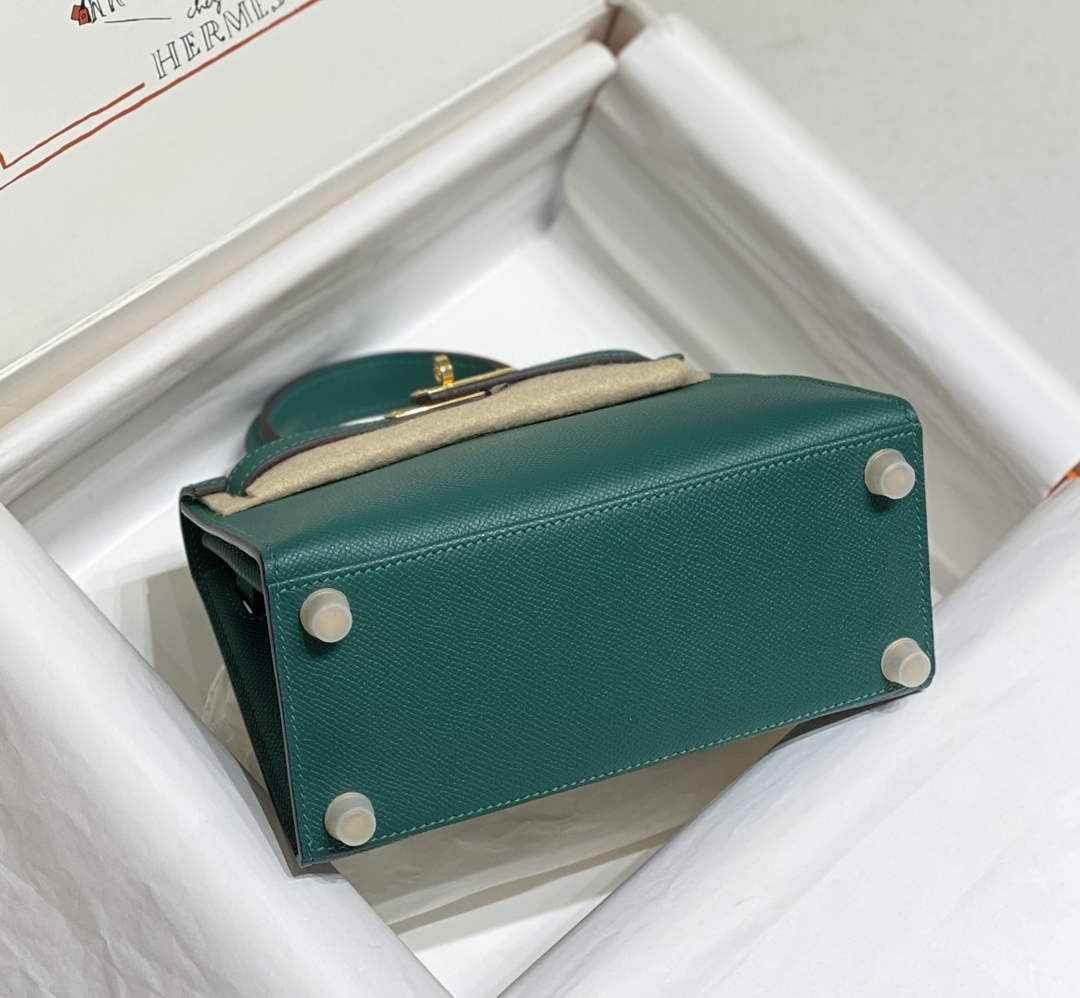 Hermes Kelly Mini II Bag 20 Green Epsom with Gold Hardware