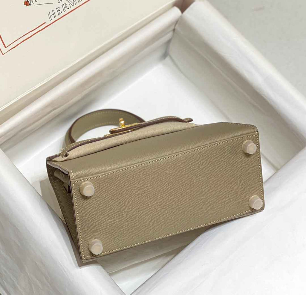 Hermes Kelly Mini II Bag 20 Light Gray Epsom with Gold Hardware
