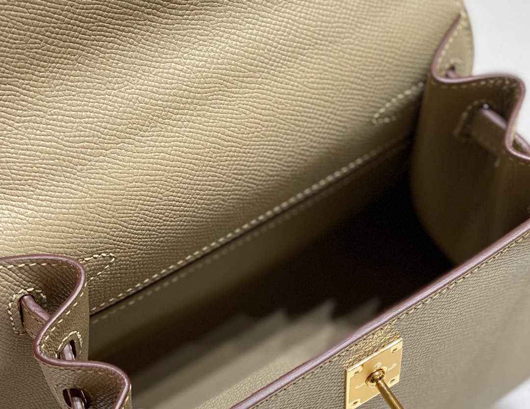 Hermes Kelly Mini II Bag 20 Light Gray Epsom with Gold Hardware