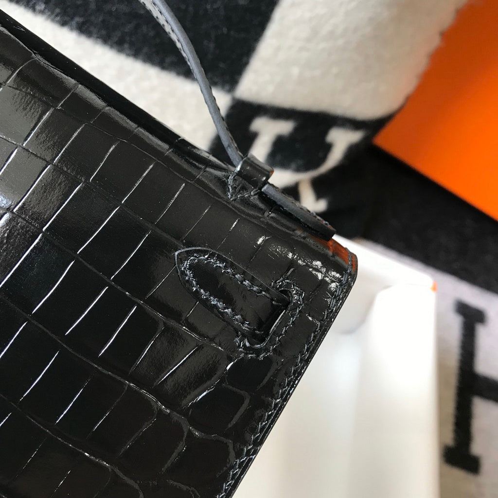 Hermes Kelly Mini II Bag 22 Black Crocodile Leather Gold half Handmade