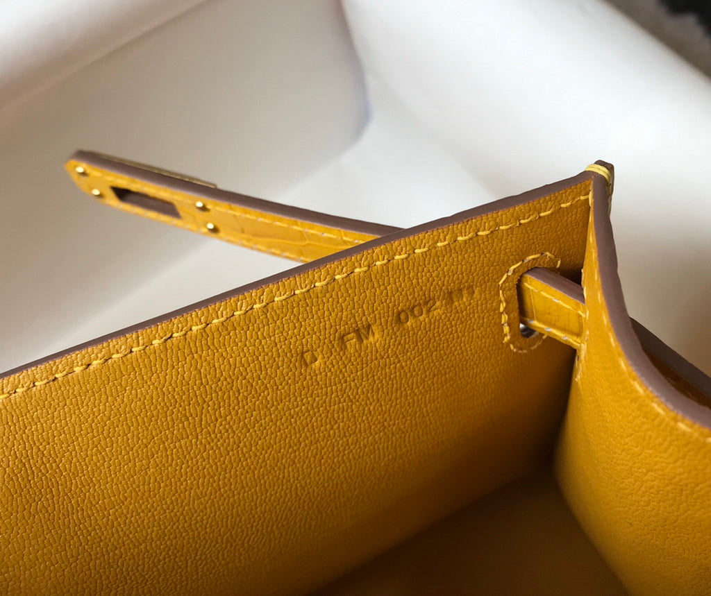 Hermes Kelly Mini II Bag 22 Yellow Crocodile Leather Gold half Handmade