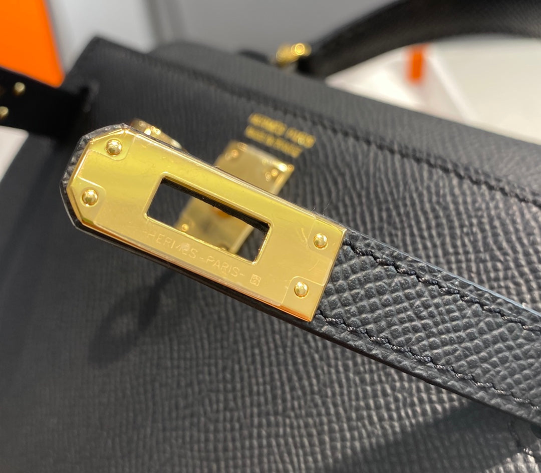 Hermes Kelly Mini II Bag Black Epsom with Gold Hardware 19