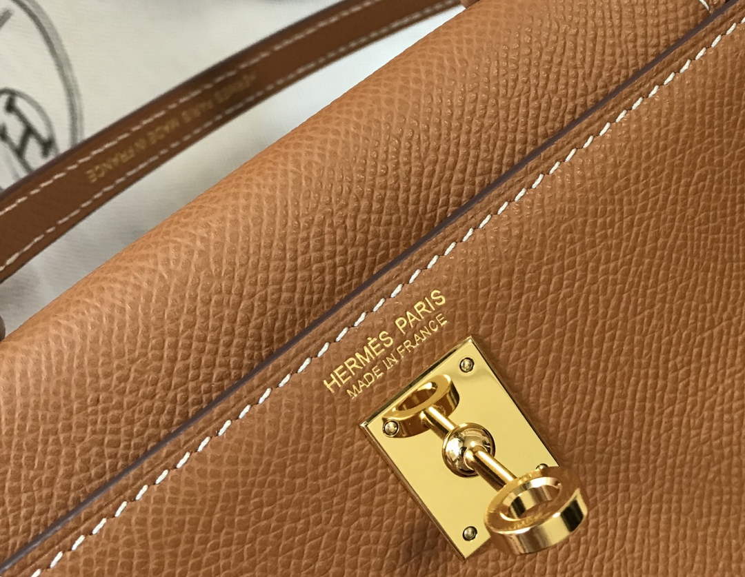 Hermes Kelly Mini II Bag camel Epsom with Gold Hardware 19