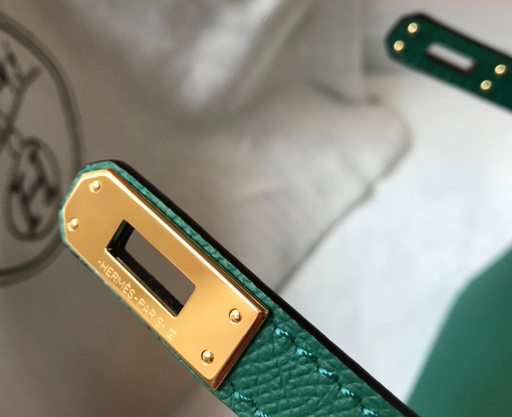 Hermes Kelly Mini II Bag Green Epsom with Gold Hardware 19