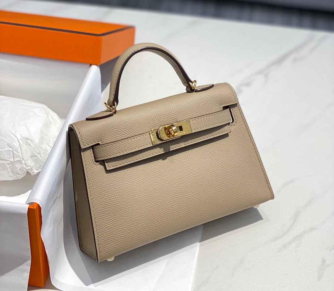 Hermes Kelly Mini II Bag Light Gray Epsom with Gold Hardware 19