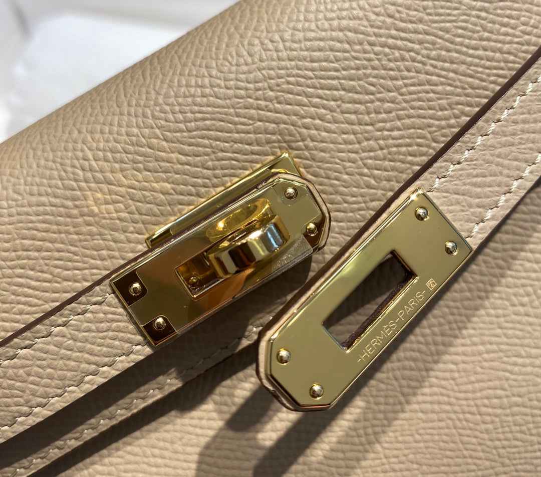 Hermes Kelly Mini II Bag Light Gray Epsom with Gold Hardware 19