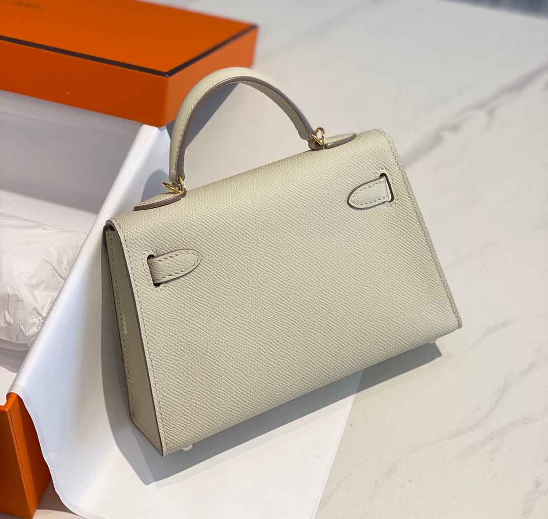 Hermes Kelly Mini II Bag White Epsom with Gold Hardware 19