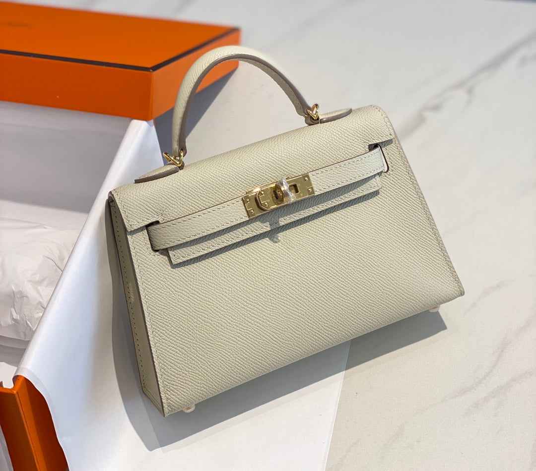 Hermes Kelly Mini II Bag White Epsom with Gold Hardware 19