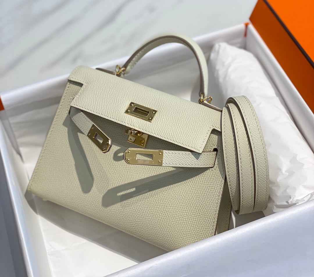 Hermes Kelly Mini II Bag White Epsom with Gold Hardware 19