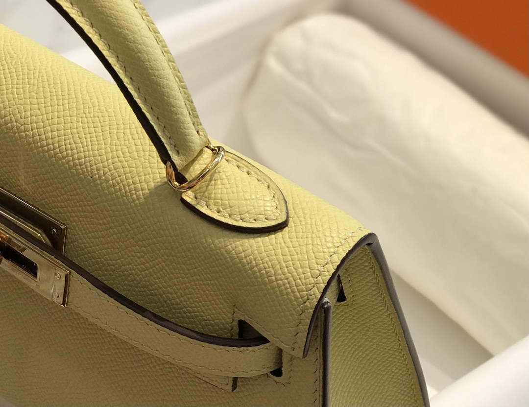 Hermes Kelly Mini II Bag Light Yellow Epsom with Gold Hardware 19