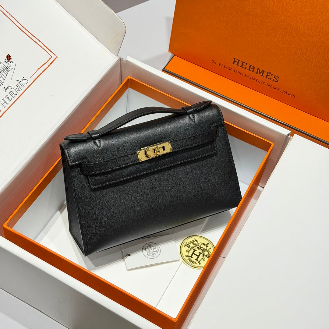 Hermès Kelly Pochette, Kelly Cuts For Sale, Swift Leather