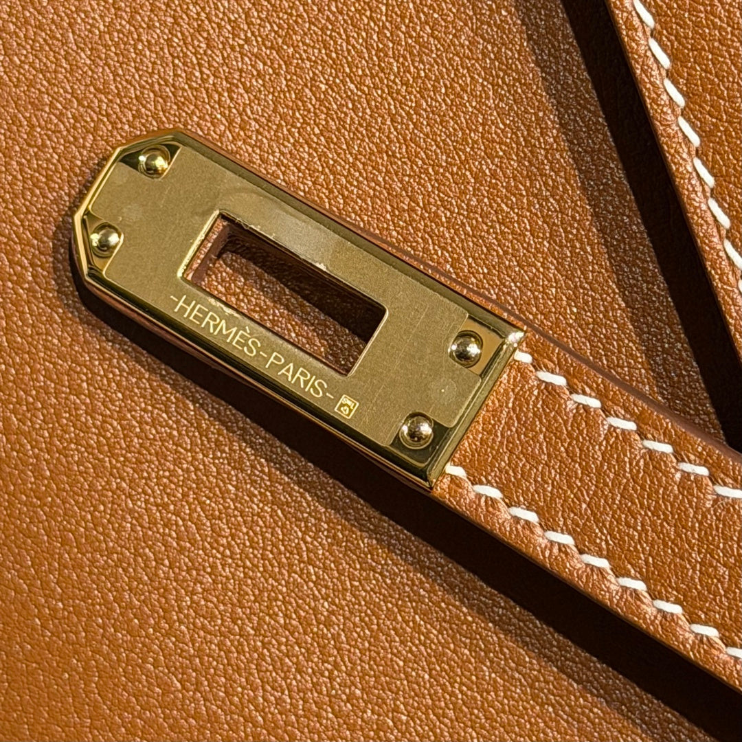 Hermès Kelly Pochette, Kelly Cuts For Sale, Swift Leather