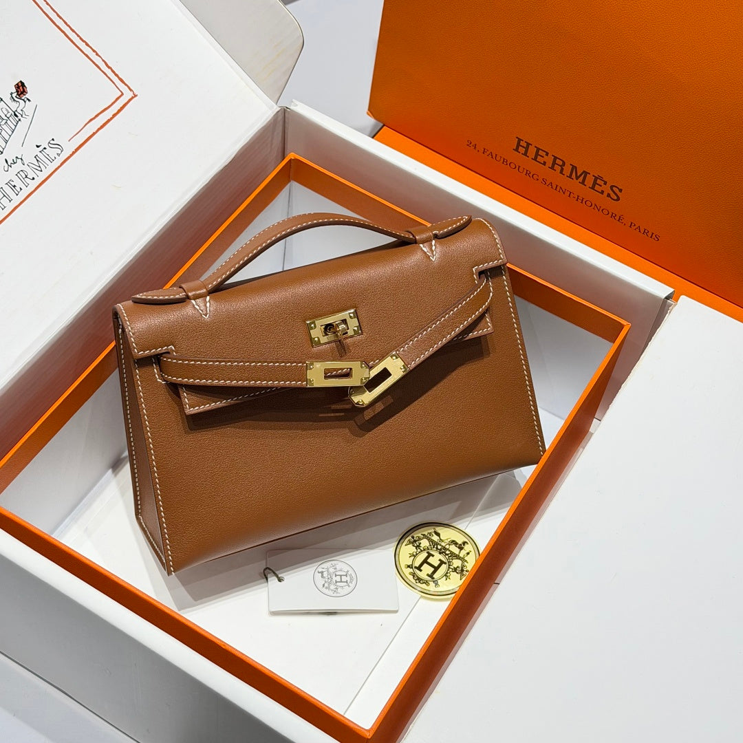 Hermès Kelly Pochette, Kelly Cuts For Sale, Swift Leather