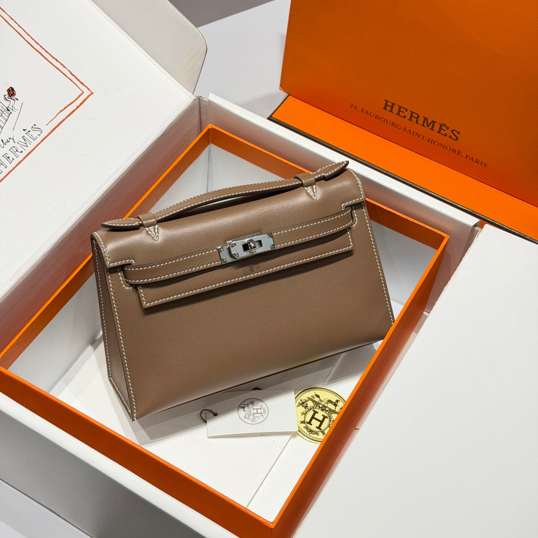 Hermès Kelly Pochette, Kelly Cuts For Sale, Swift Leather