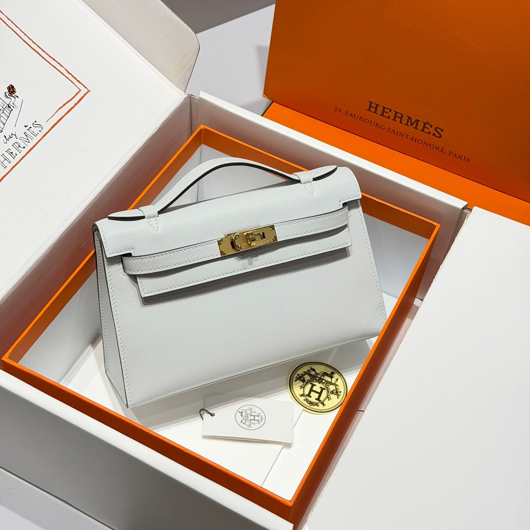 Hermès Kelly Pochette, Kelly Cuts For Sale, Swift Leather