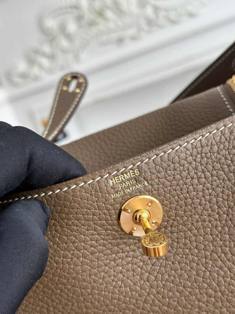 Hermes Lindy Mini Bag Togo Leather Gray Gold H68602