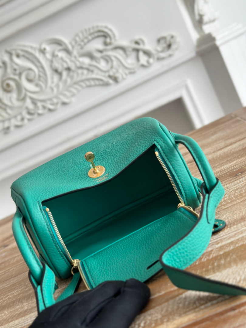Hermes Lindy Mini Bag Togo Leather Green Gold H68623