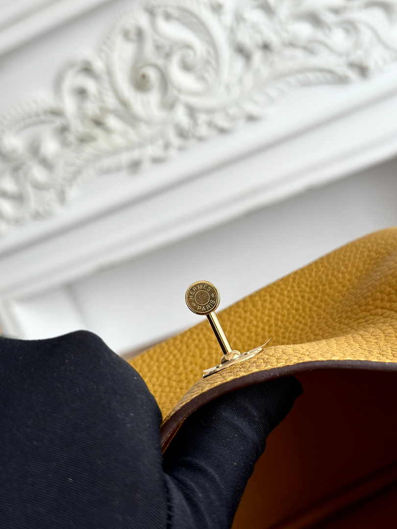 Hermes Lindy Mini Bag Togo Leather Yellow Gold H68625