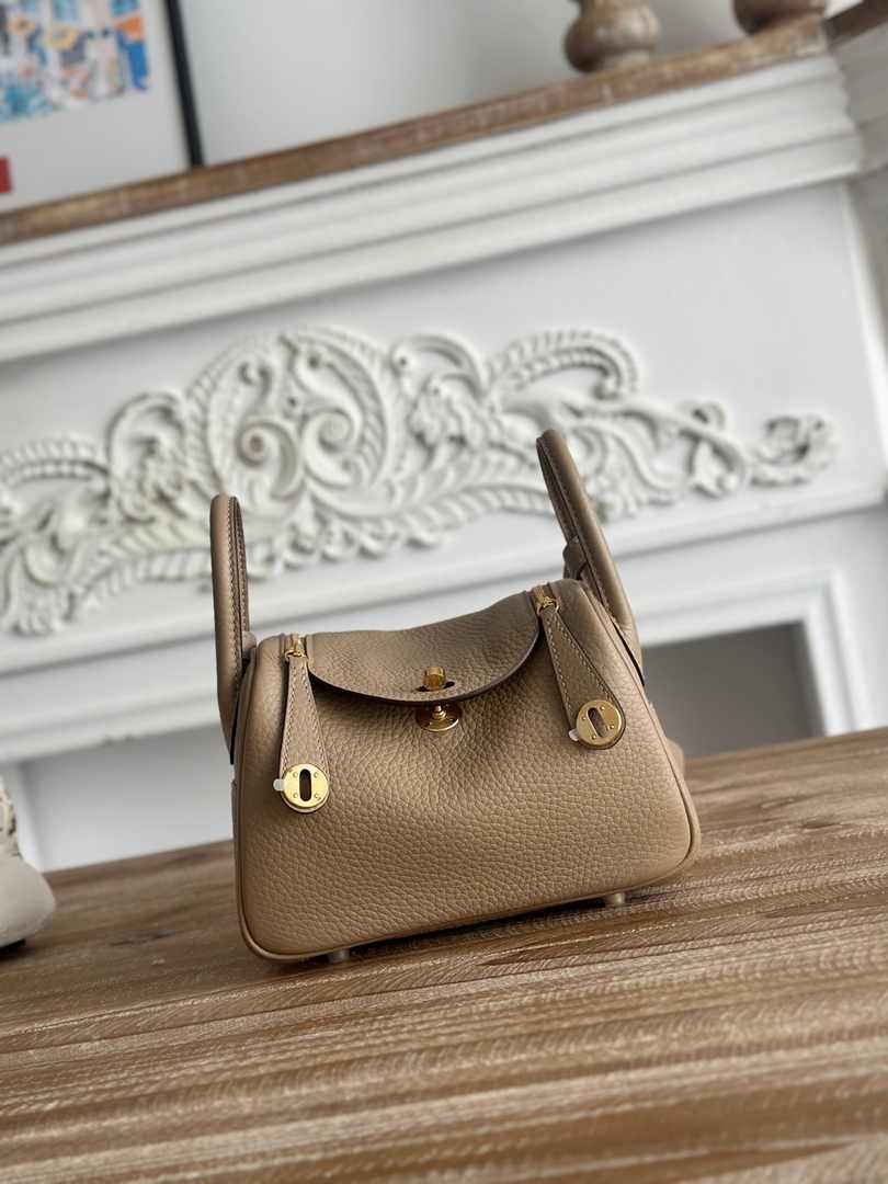 Hermes Lindy Mini Bag Khaki Togo Leather Gold H68634