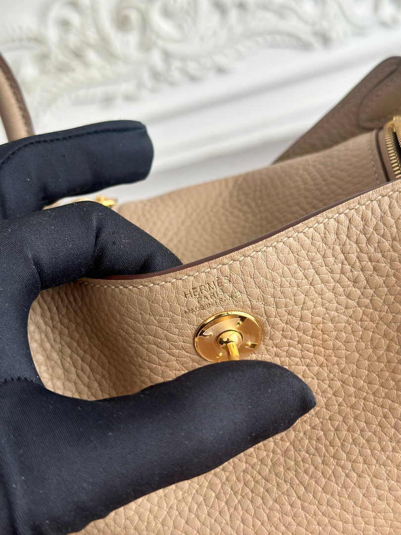 Hermes Lindy Mini Bag Khaki Togo Leather Gold H68634