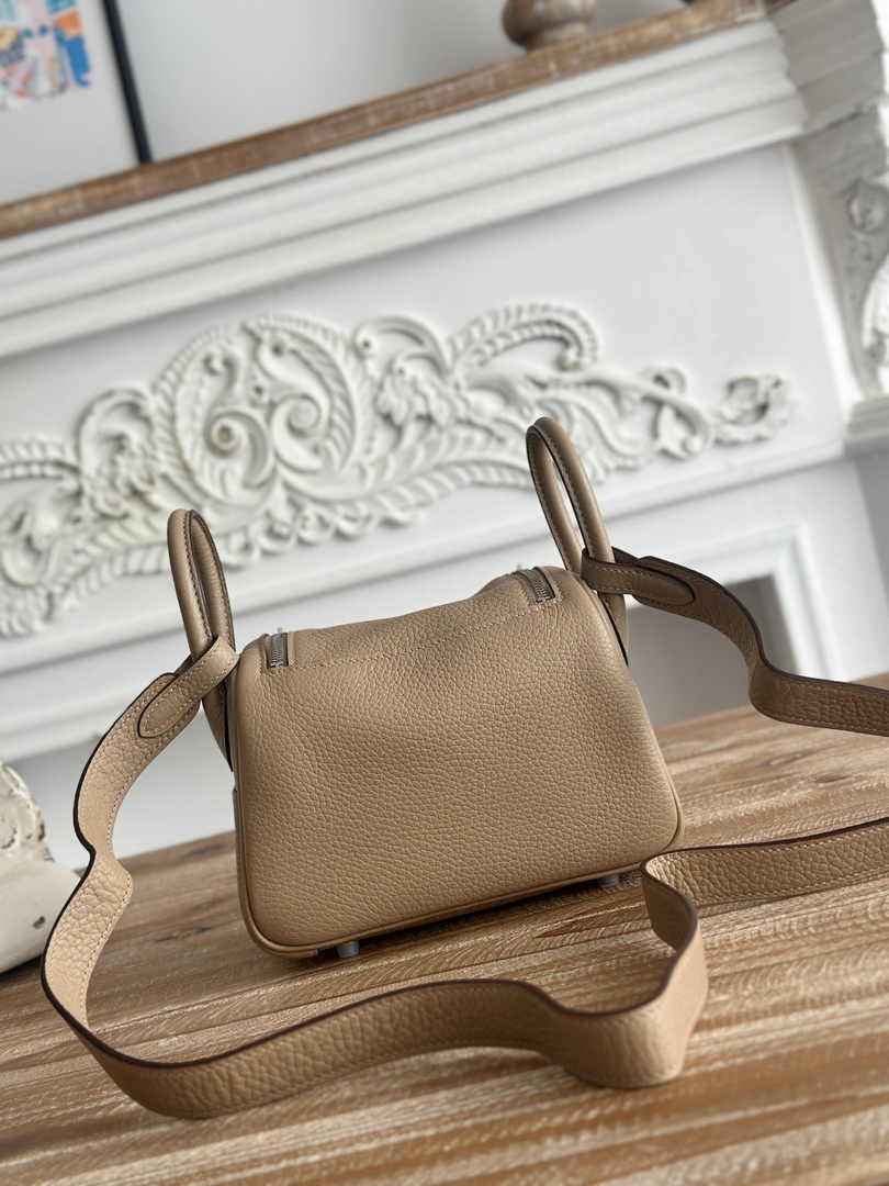 Hermes Lindy Mini Bag Khaki Togo Leather Silver H68635