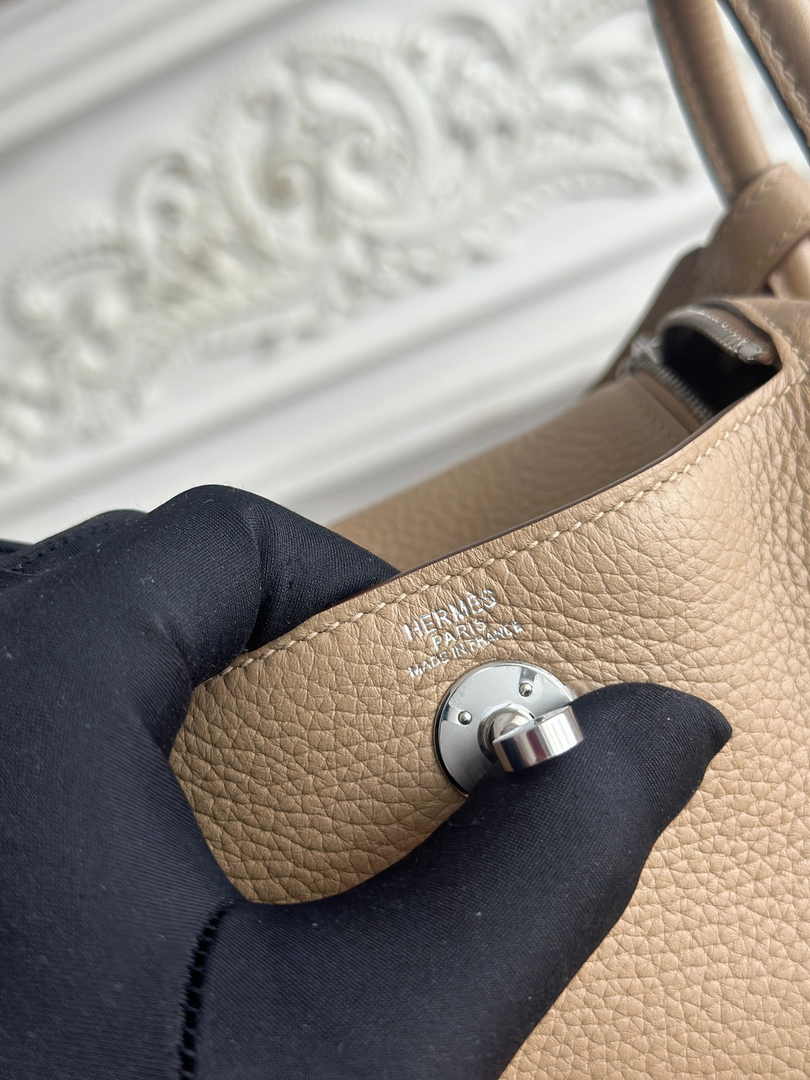 Hermes Lindy Mini Bag Khaki Togo Leather Silver H68635