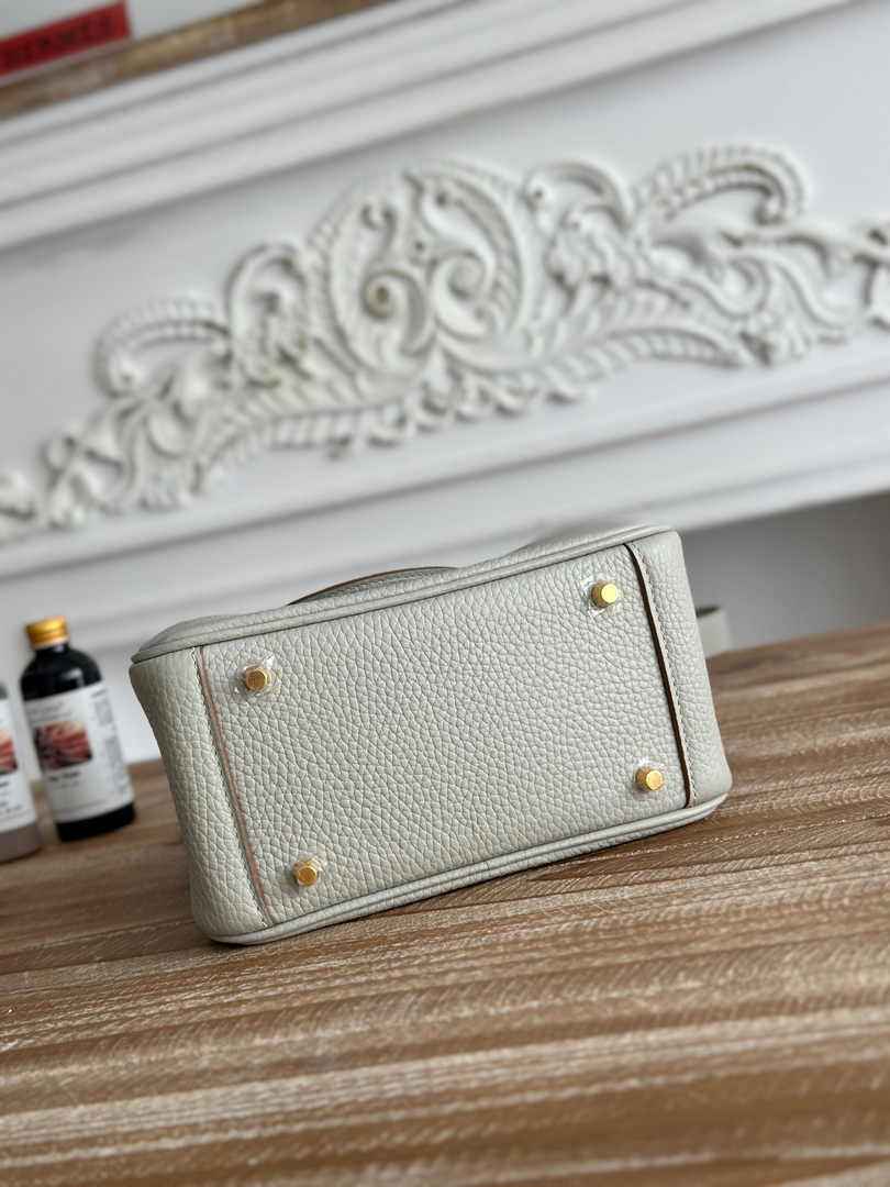 Hermes Lindy Mini Bag Light Gray Togo Leather Gold H68652